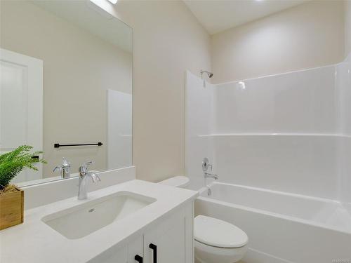 104-2120 Triangle Trail, Langford, BC - Indoor Photo Showing Bathroom