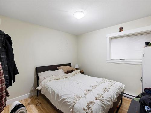 4672 Laguna Way, Nanaimo, BC - Indoor Photo Showing Bedroom