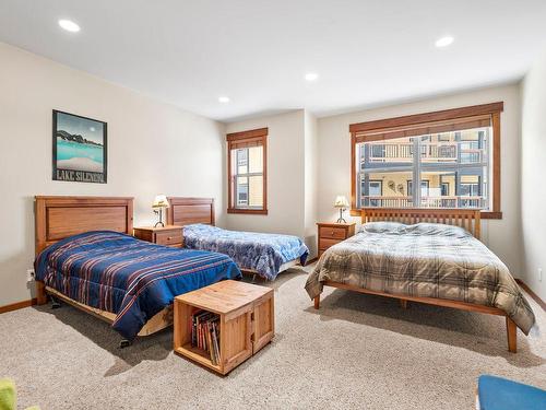 34-280 Strayhorse Road, Apex Mountain, BC - Indoor Photo Showing Bedroom