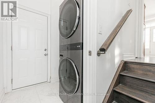 2 Middleton Drive, Wasaga Beach, ON - Indoor Photo Showing Laundry Room