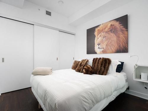 Master bedroom - 2906-1188 Rue St-Antoine O., Montréal (Ville-Marie), QC - Indoor Photo Showing Bedroom