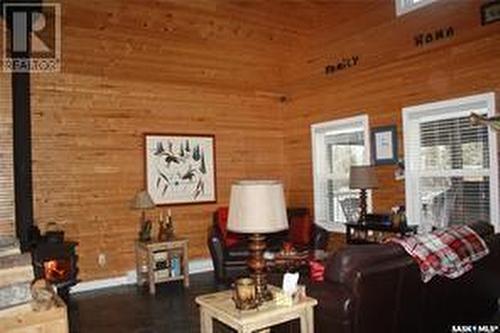 202 Spruce Crescent, Dore Lake, SK - Indoor Photo Showing Living Room