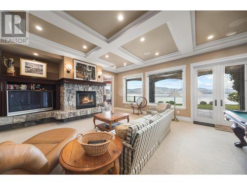 225 Swick Road, Kelowna, BC - Indoor With Fireplace