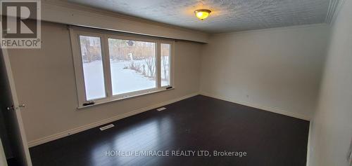 544 Gillmoss Rd, Pickering, ON - Indoor Photo Showing Other Room