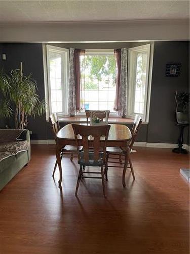 610 2Nd Street N, Swan River, MB - Indoor Photo Showing Dining Room