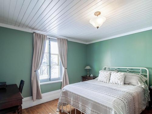 Chambre Ã Â coucher - 1007 Ch. Du Rivage, Saint-Antoine-Sur-Richelieu, QC - Indoor Photo Showing Bedroom