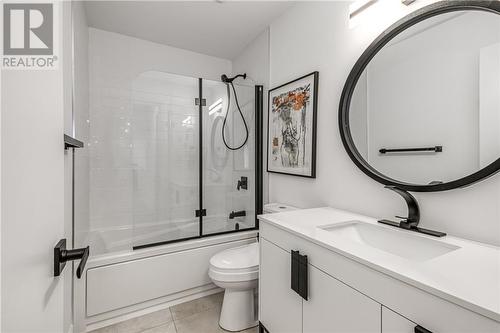 2 Forestdale Drive, Sudbury, ON - Indoor Photo Showing Bathroom