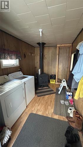 167 Main Street, West Bay, NL - Indoor Photo Showing Laundry Room