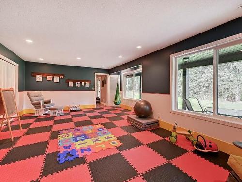 255 Archibald Road, Clearwater, BC - Indoor Photo Showing Other Room