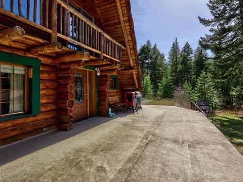 3267 Agate Bay Rd, Barriere, BC - Outdoor With Exterior