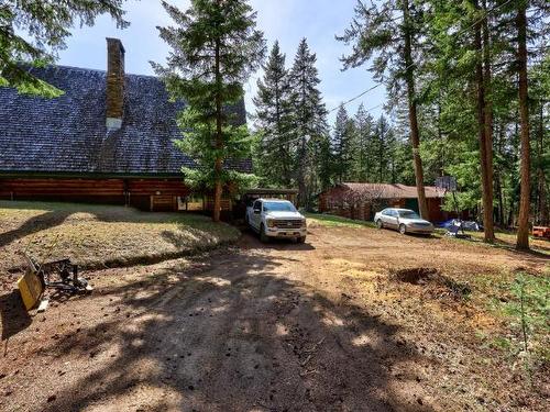 3267 Agate Bay Rd, Barriere, BC - Outdoor