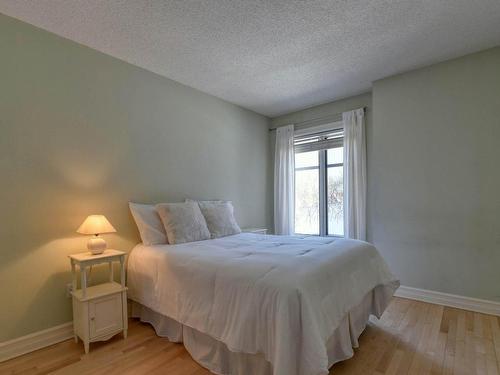 Bedroom - 206-945 Rue Muir, Montréal (Saint-Laurent), QC - Indoor Photo Showing Bedroom