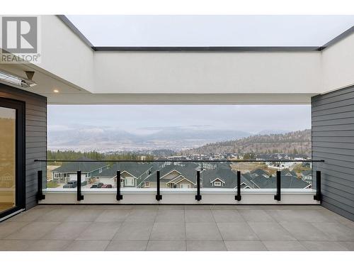 1112 Syer Road, Penticton, BC - Outdoor With Exterior