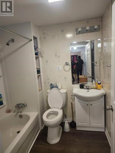 27 Mesher Street, Happy Valley- Goose Bay, NL - Indoor Photo Showing Bathroom