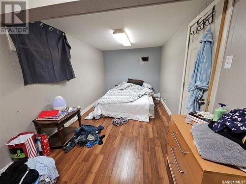 222 3Rd Avenue Ne, Swift Current, SK - Indoor Photo Showing Bedroom