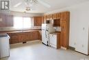 212 5Th Avenue W, Assiniboia, SK  - Indoor Photo Showing Kitchen With Double Sink 