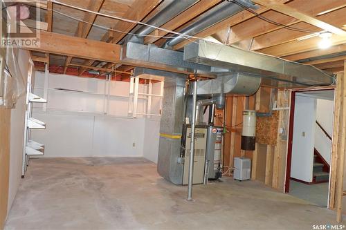 212 5Th Avenue W, Assiniboia, SK - Indoor Photo Showing Basement