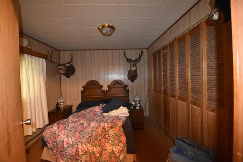 5057 Bradford Road, Skookumchuck, BC - Indoor Photo Showing Bedroom