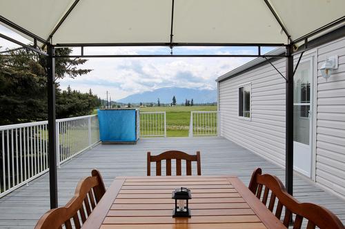 2404 28Th Street, Lister, BC - Outdoor With Exterior