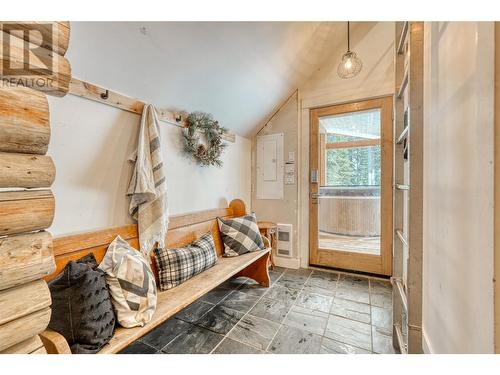 1166 Apex Mountain Road, Penticton, BC - Indoor Photo Showing Other Room