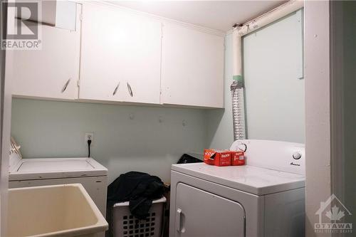 229 Elgin Street W, Arnprior, ON - Indoor Photo Showing Laundry Room