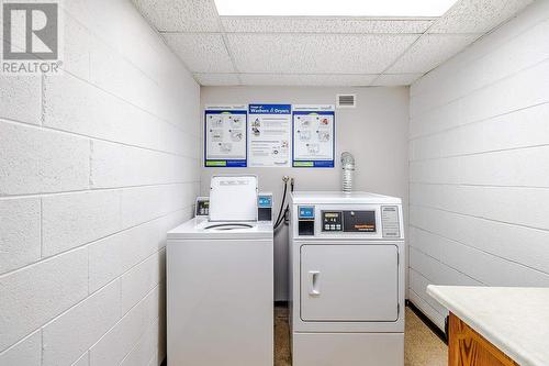 313 Macdonald Ave # 509, Sault Ste Marie, ON - Indoor Photo Showing Laundry Room