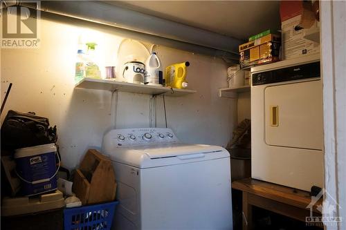 229 Elgin Street, Arnprior, ON - Indoor Photo Showing Laundry Room