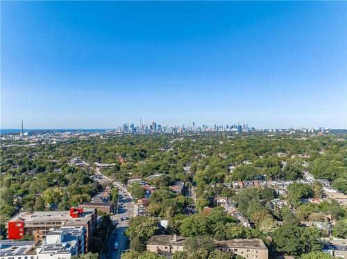 527 Kingston Road, Toronto, ON - Outdoor With View
