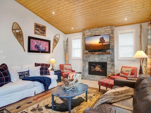 9388 Lakefront Rise, Lake Cowichan, BC - Indoor Photo Showing Living Room With Fireplace