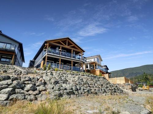 9388 Lakefront Rise, Lake Cowichan, BC - Outdoor