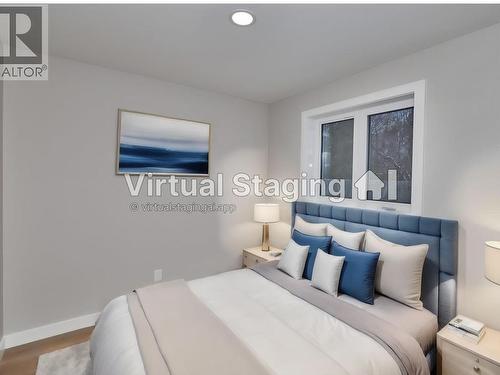 114 Hill Street N, Thunder Bay, ON - Indoor Photo Showing Bedroom