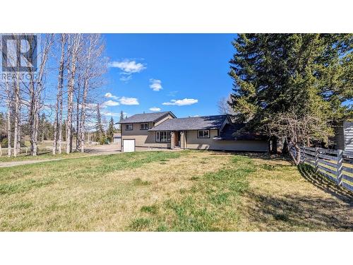 5611 Canim-Hendrix Lake Road, 100 Mile House, BC - Outdoor