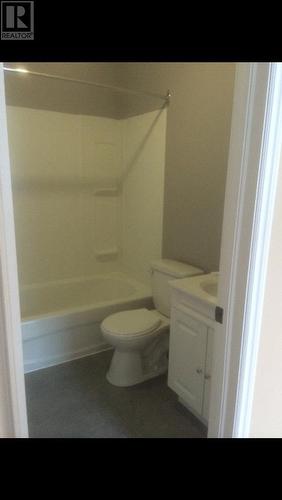 283 Meridian Ave, Temiskaming Shores, ON - Indoor Photo Showing Bathroom