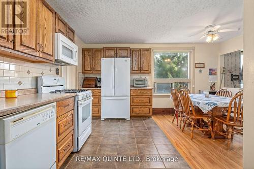 49 Consecon Street, Prince Edward County, ON - Indoor Photo Showing Kitchen