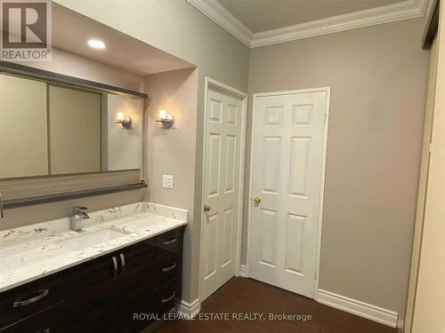 Ph3 - 280 Simcoe Street, Toronto, ON - Indoor Photo Showing Bathroom