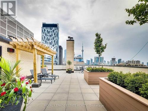 Ph3 - 280 Simcoe Street, Toronto, ON - Outdoor