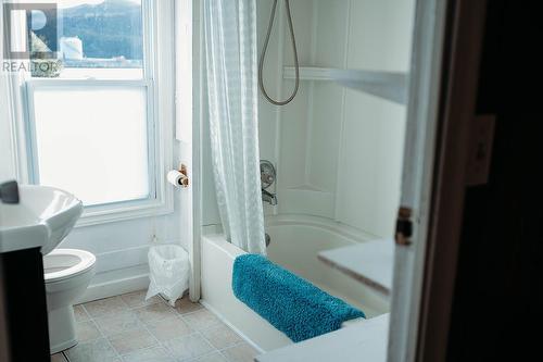 35 Kings Point Road, Long Harbour, NL - Indoor Photo Showing Bathroom
