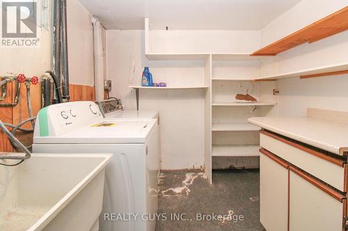 1002 Yankee Line, Smith-Ennismore-Lakefield, ON - Indoor Photo Showing Laundry Room