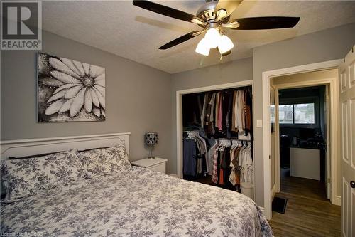 384 Aiken Street, Georgian Bluffs, ON - Indoor Photo Showing Bedroom