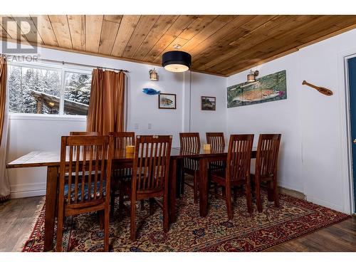 5255 Deep Creek Drive, Terrace, BC - Indoor Photo Showing Dining Room