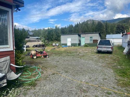4646 Barriere Town Rd, Barriere, BC 