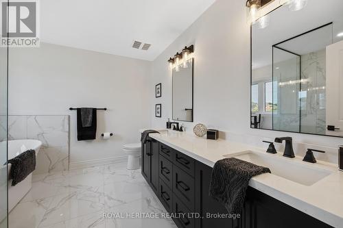 44 St Augustine Drive, Whitby, ON - Indoor Photo Showing Bathroom