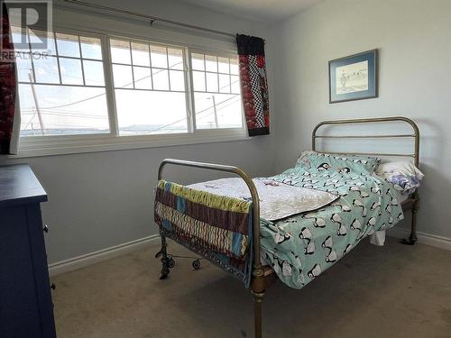 1629 95 Avenue, Dawson Creek, BC - Indoor Photo Showing Bedroom