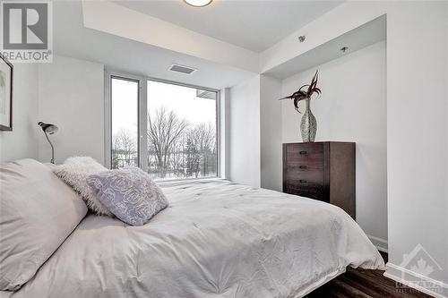 150 Rossignol Drive Unit#426, Ottawa, ON - Indoor Photo Showing Bedroom