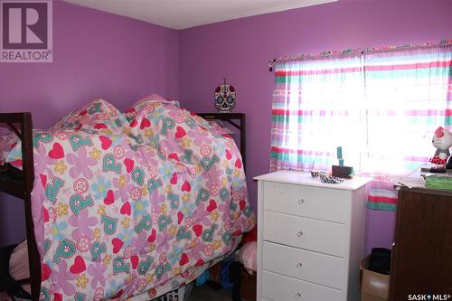 138 Redcoat Drive, Eastend, SK - Indoor Photo Showing Bedroom