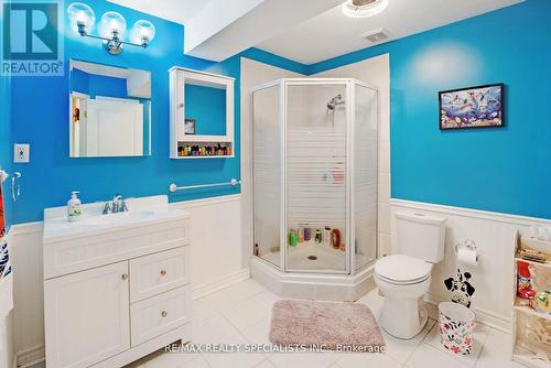 2596 Silvan Street, Niagara Falls, ON - Indoor Photo Showing Bathroom