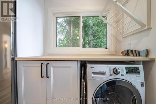 4 6Th St, Grimsby, ON - Indoor Photo Showing Laundry Room