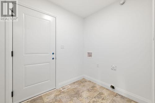 68 Stirling Cres, Prince Edward County, ON - Indoor Photo Showing Laundry Room