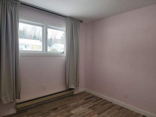 50 Redwing Avenue, Manitouwadge, ON - Indoor Photo Showing Other Room