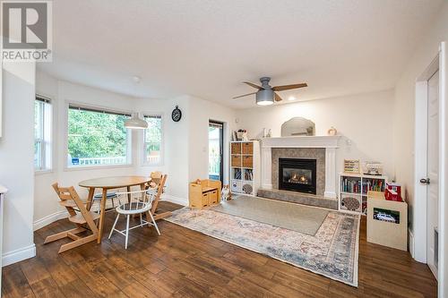 7562 Southridge Avenue, Prince George, BC - Indoor With Fireplace